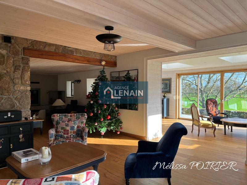 Maison - 189 m² - 6 pièces