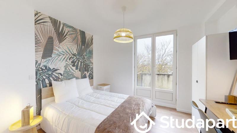 Chambre - 9 m² - 1 pièce