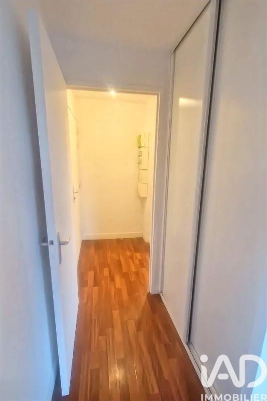 Studio - 25 m² - 1 pièce