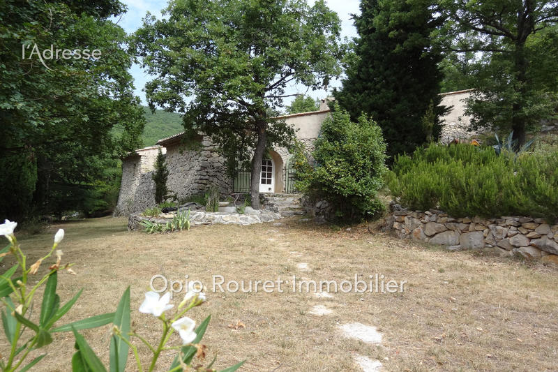 Villa - 250 m² - 7 pièces