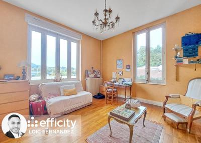 Appartement - 120 m² - 4 pièces