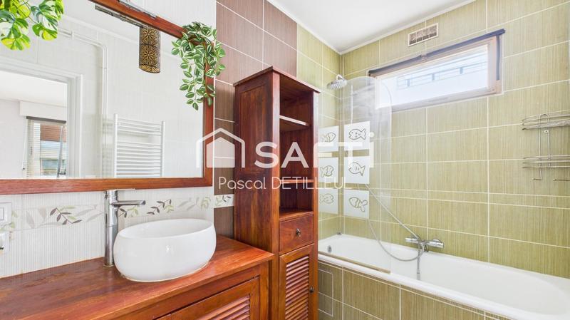 Appartement - 110 m² - 5 pièces