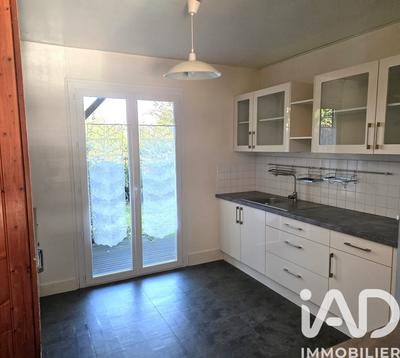 Maison - 128 m² - 4 pièces