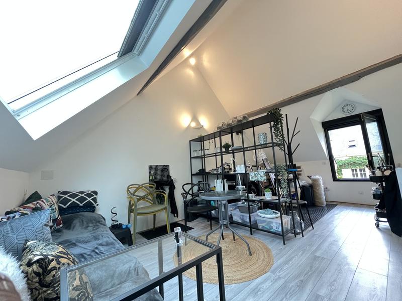 Maison ancienne - 167 m² - 8 pièces