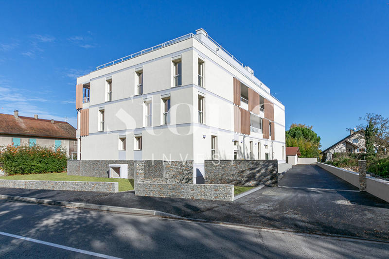 Appartement - 105 m² - 4 pièces