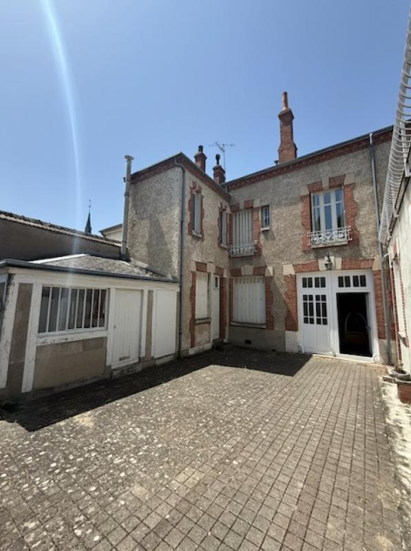 Maison - 350 m²