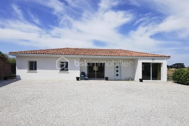 Maison - 121 m² - 6 pièces