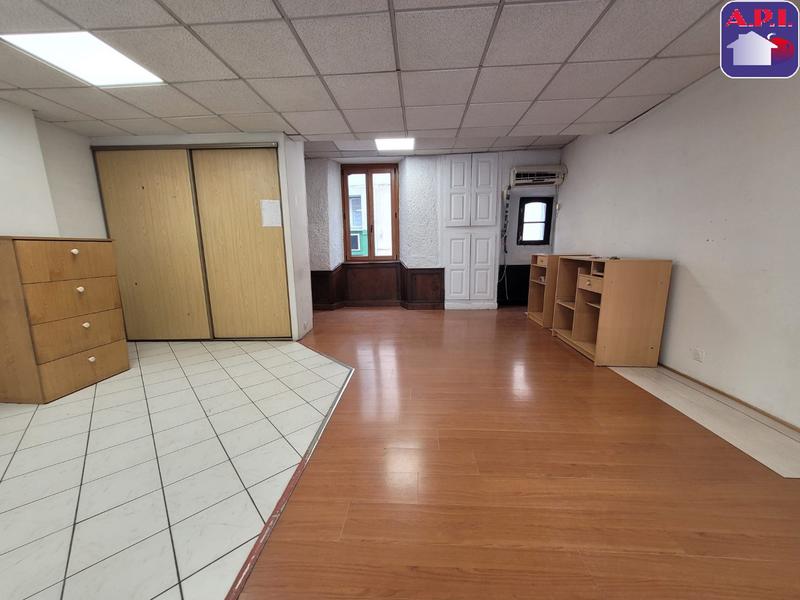 Local d'activités - 61 m² - 2 pièces