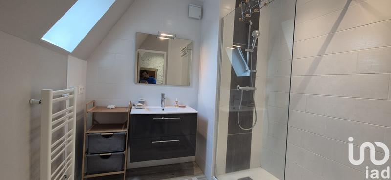 Maison - 222 m² - 6 pièces