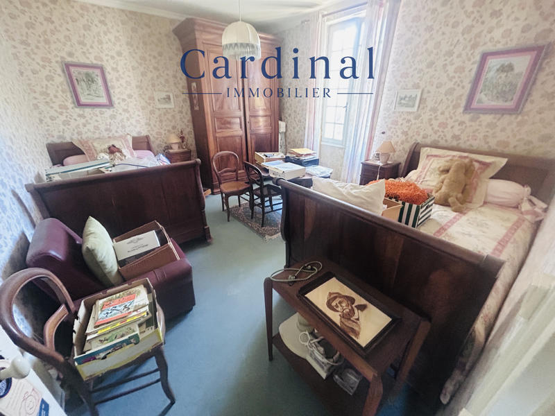 Maison - 150 m² - 7 pièces