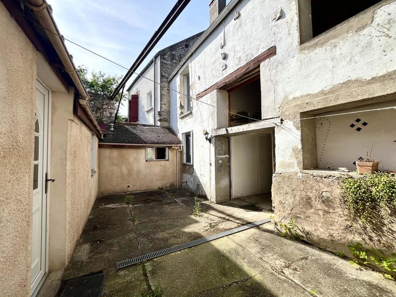 Maison de ville - 100 m² - 6 pièces