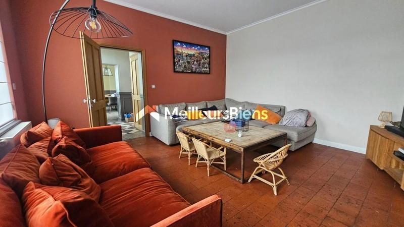 Maison - 227 m² - 9 pièces