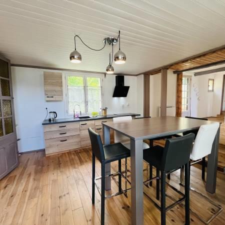 Maison - 95 m² - 7 pièces