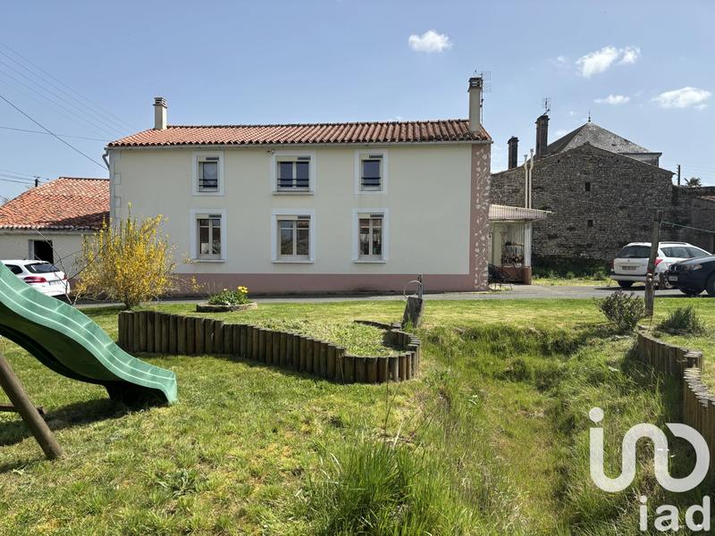 Maison de village - 128 m² - 4 pièces