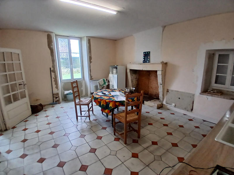 Maison - 210 m² - 6 pièces