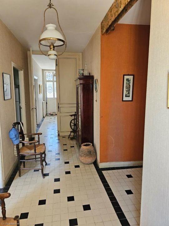 Maison de ville - 258 m² - 10 pièces