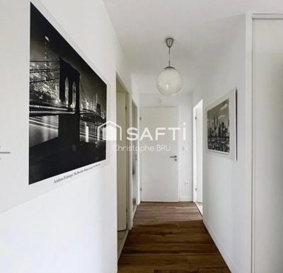 Appartement - 116 m² - 5 pièces