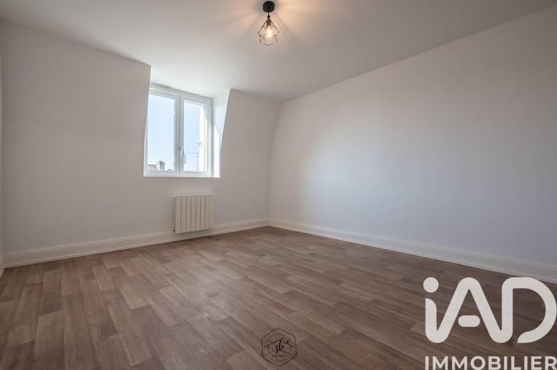 Appartement - 90 m² - 4 pièces