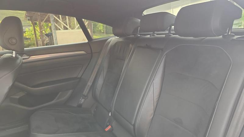 Volkswagen Arteon 2.0 TFSi 190 Dsg7 R-Line - Automatique