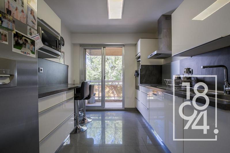 Appartement - 112 m² - 4 pièces