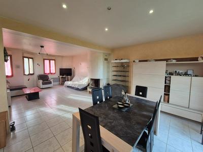 Maison - 142 m² - 6 pièces