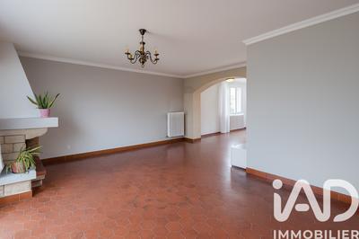 Maison - 128 m² - 7 pièces