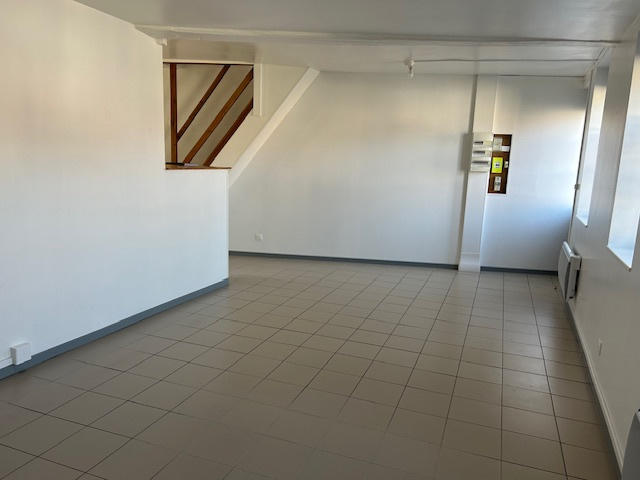 Maison - 77 m² - 6 pièces