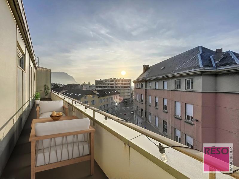 Appartement - 128 m² - 4 pièces