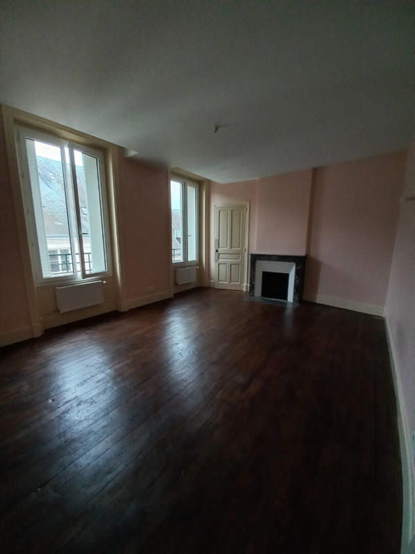 Appartement - 88 m² - 3 pièces