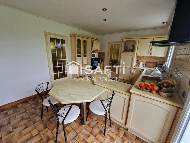 Maison - 143 m² - 6 pièces