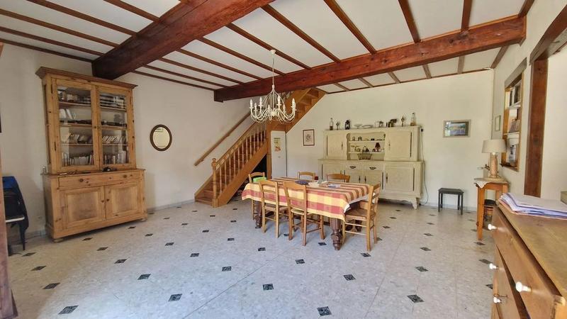 Maison - 192 m² - 7 pièces