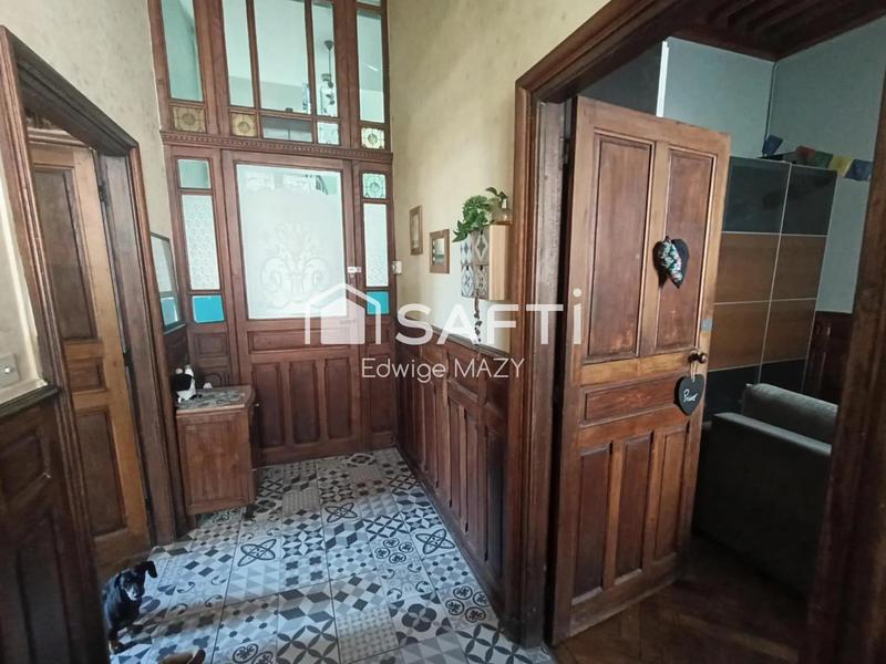 Maison - 320 m² - 14 pièces