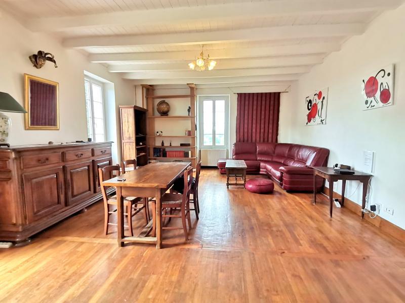 Maison - 167 m² - 5 pièces