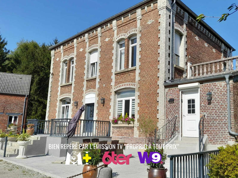 Propriété - 460 m² - 15 pièces