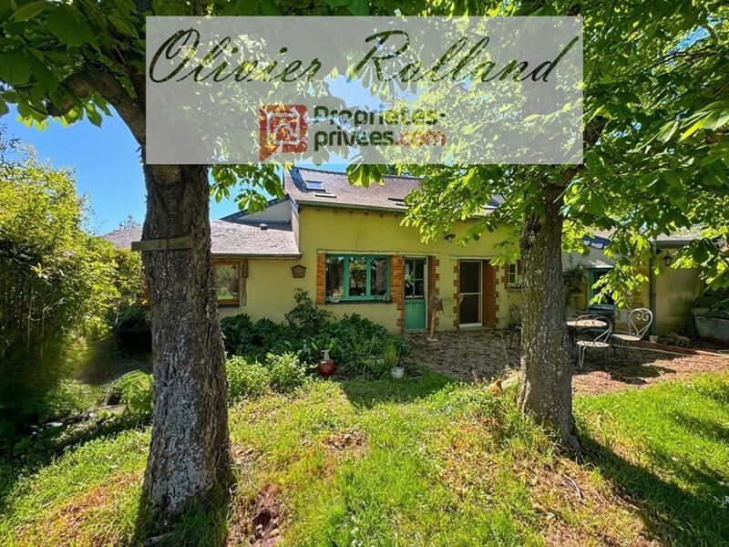 Maison - 212 m² - 12 pièces