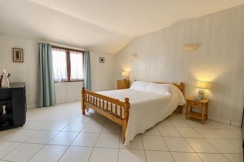 Maison - 142 m² - 6 pièces