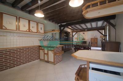 Maison - 373 m² - 11 pièces