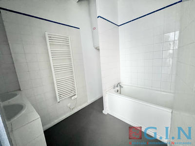 Appartement - 57 m² - 3 pièces