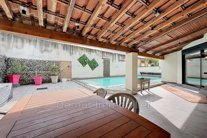 Maison - 121 m² - 5 pièces