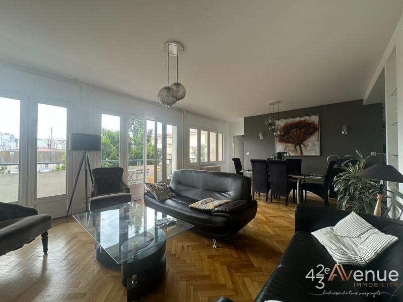 Appartement - 107 m² - 4 pièces