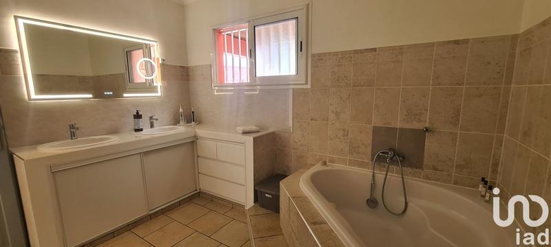 Maison - 205 m² - 7 pièces