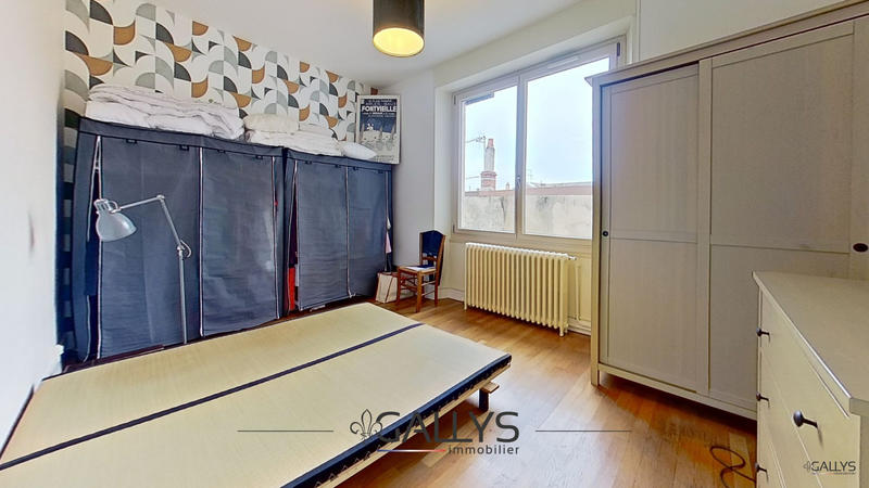 Appartement - 175 m² - 5 pièces