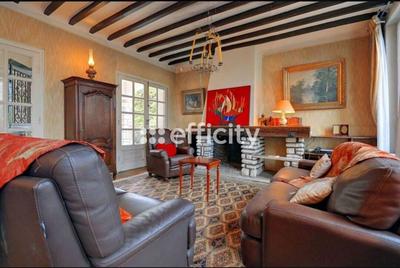 Maison - 153 m² - 7 pièces