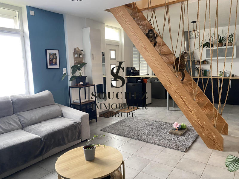 Maison - 83 m² - 5 pièces