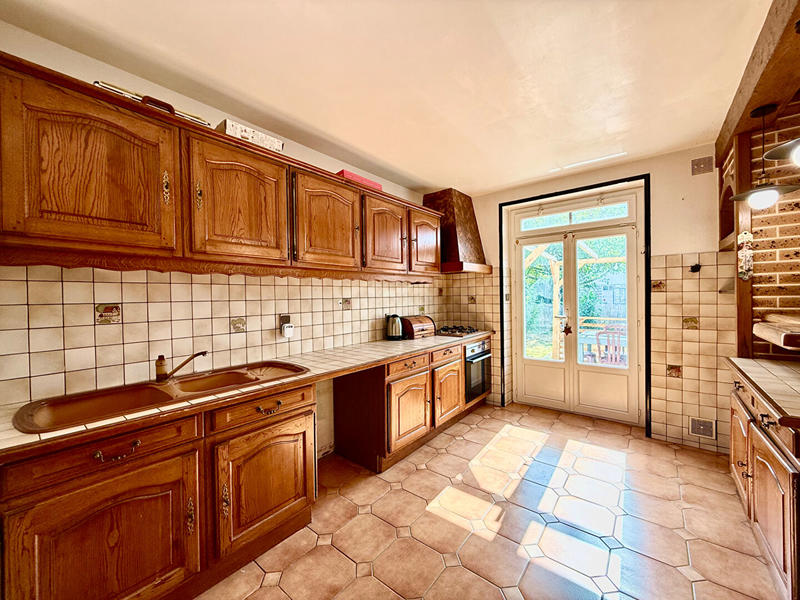 Maison - 130 m² - 7 pièces