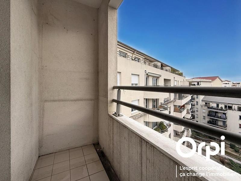Appartement - 107 m² - 4 pièces