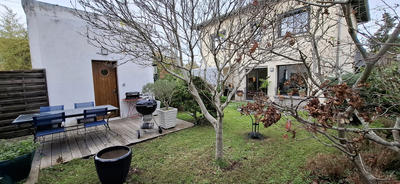 Maison - 120 m² - 5 pièces