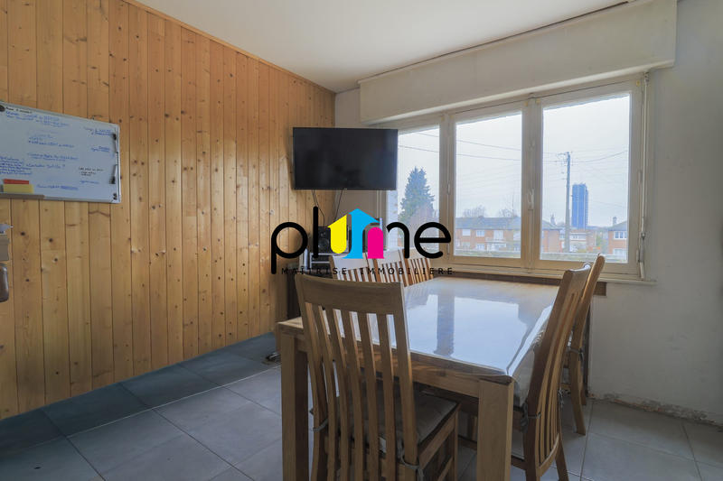 Maison - 89 m² - 5 pièces