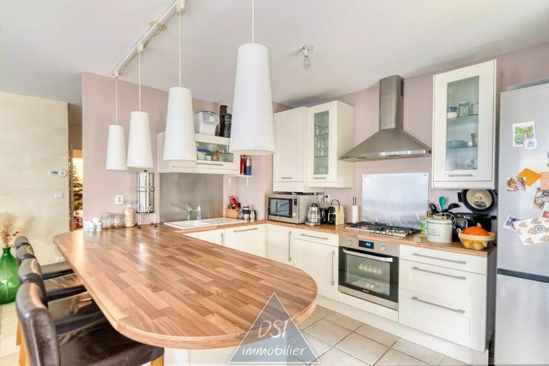 Appartement - 69 m² - 3 pièces