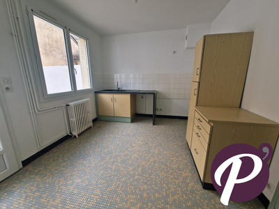 Maison - 85 m² - 3 pièces